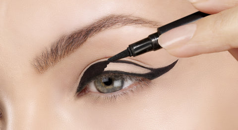 How to Achieve The Perfect Winged Eyeliner Look