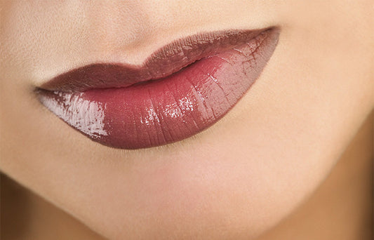 Tips To Enhance Your Natural Lip Shape With A Lipstick