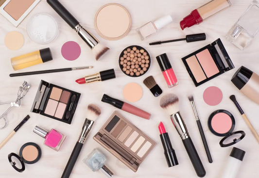 10 Makeup Products Every Beginner Should Own