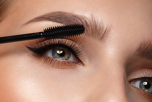 How To Choose The Right Mascara For Your Lashes