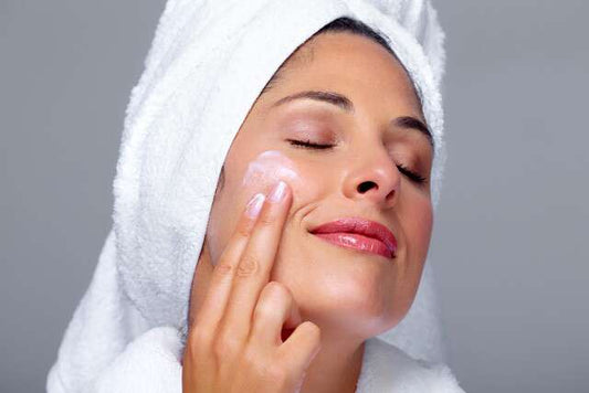 Moisturizing Acne-Prone Skin With Bio Clear Moisturizer